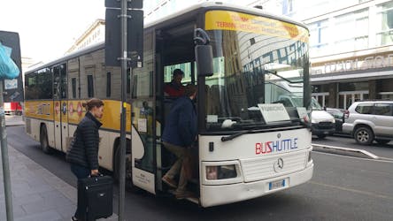 Traslado en autobús del aeropuerto de Fiumicino a Roma